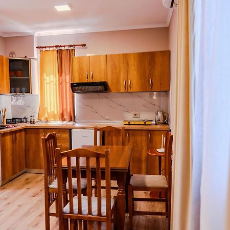Bejart Apartment 5 Тирана Екстериор снимка