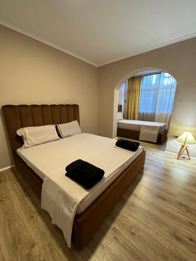 Bejart Apartment 5 Тирана Екстериор снимка